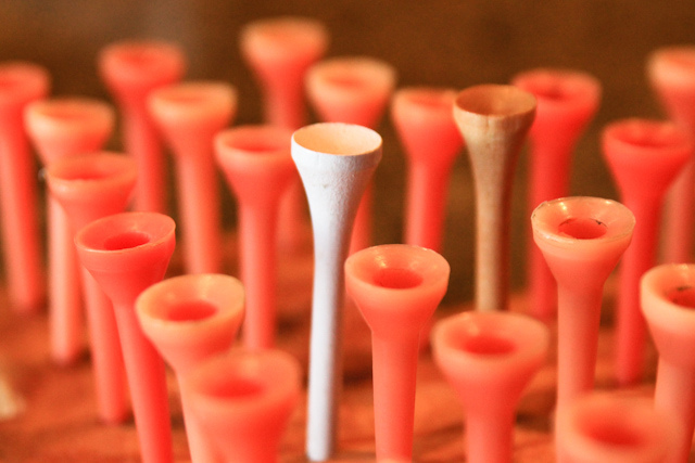 Stand Out from The Crowd Unique Golf Tee Game September 19, 20119