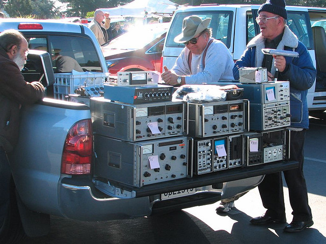 Tailgating for electronics guys